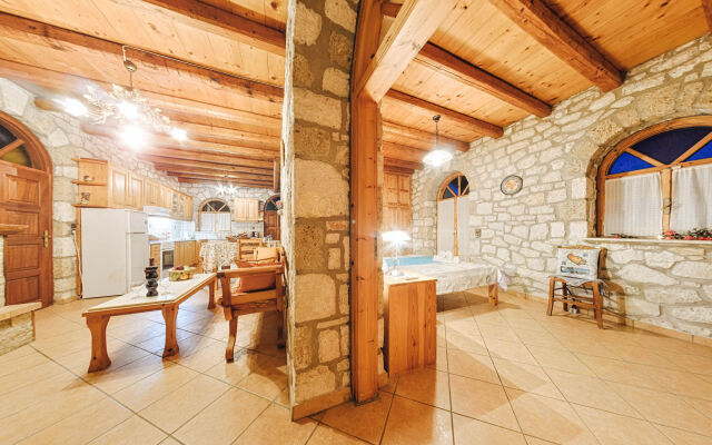 Joanna's Stone Villas