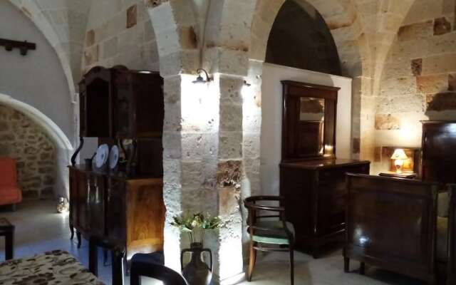 Holiday Home" C'era una Volta"