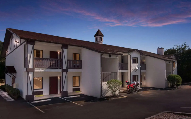 SureStay Hotel by Best Western Helen Downtown