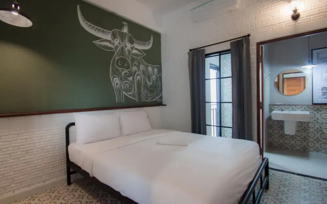 V1 Room Hotel