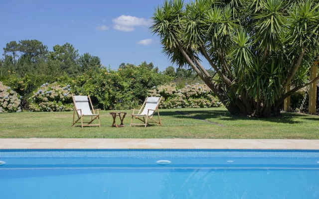 Liiiving  Caminha Countryside Pool House
