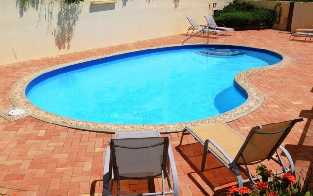 Anglesea Beachfront Court Holiday Units