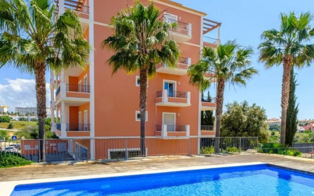 #092 Exclusive Retreat - Unique Holidays