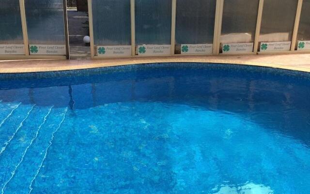 Four Leaf Clover Apartments to Rent