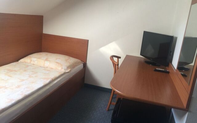 Hotel  Arnold