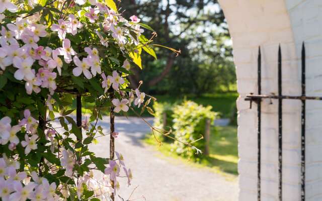 La Ferme Blanche, The Originals Relais