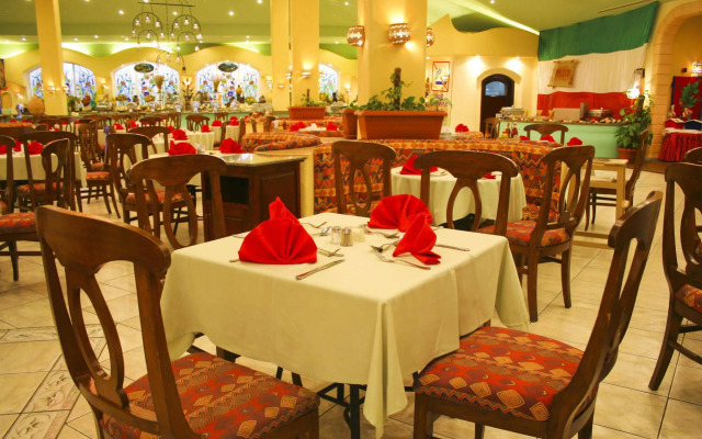 Pickalbatros Dana Beach Resort - Hurghada