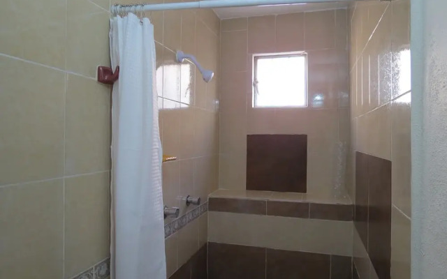 Hotel Casa 12 Reales