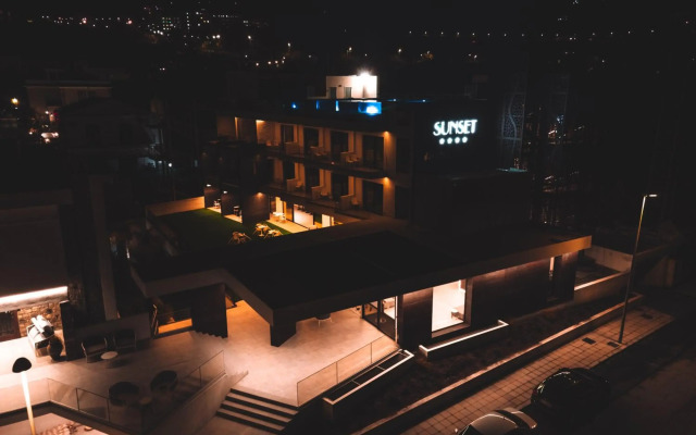 Sunset Hotel