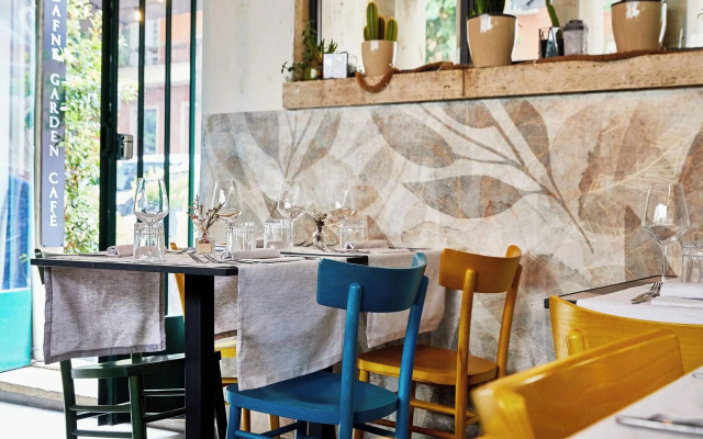 Apollo Boutique Hotel