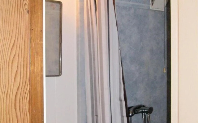 Beautiful Home in Klintehamn With