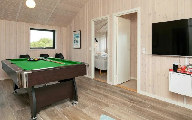 10 Person Holiday Home in Lokken-by Traum