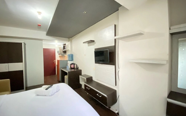 Cozy Studio At Emerald Towers Apartment