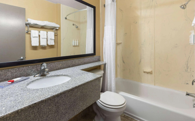 Days Inn by Wyndham Wauseon