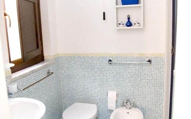 Apartment with One Bedroom in Palermo, with Balcony And Wifi - 9 Km From the Beach