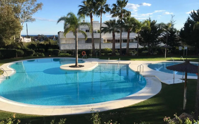 Rodeo Apartments