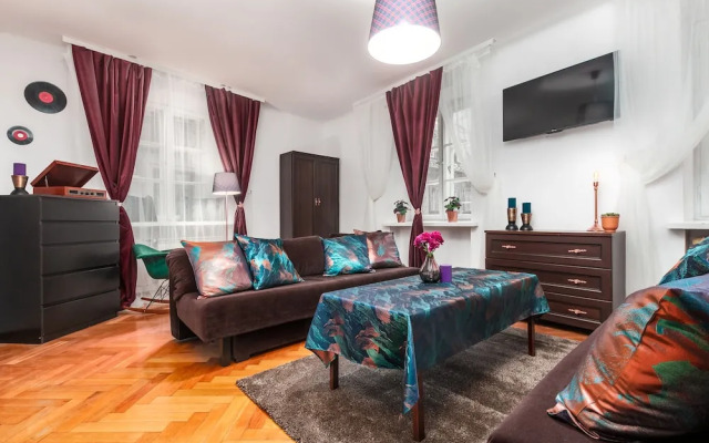 Little Home - Chopin in Love