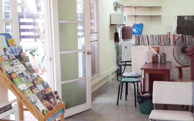 SS Backpackers Hotel