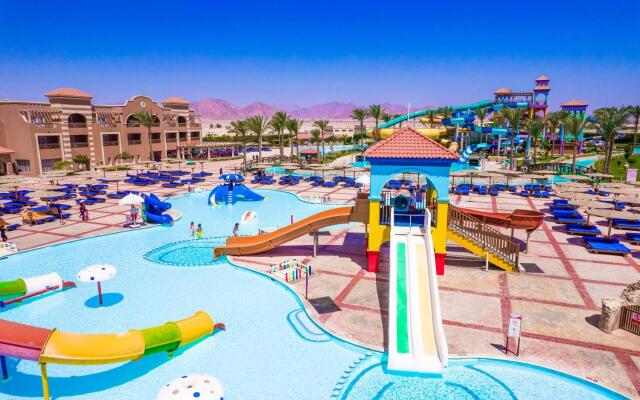 Charmillion Club Aqua Park