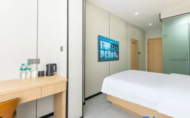 Longyi Hotel (Changbei Airport Branch)
