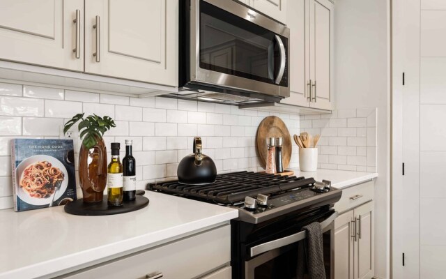 Sun-kissed Retreat 9 Bedroom Home