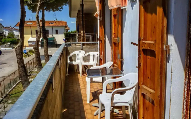 Cosy Apartment 200m From the sea