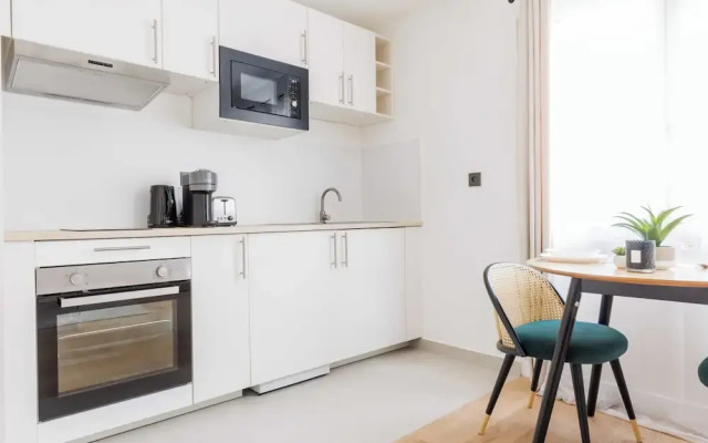 Comfortable Studio for 2 People - Puteaux