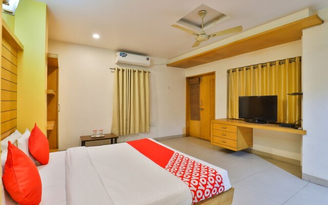 Hotel Summit By OYO Rooms