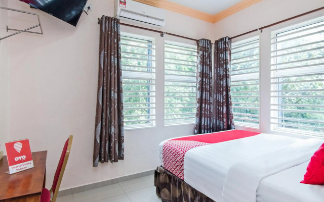 Super OYO 258 Hotel SMC Alam Avenue