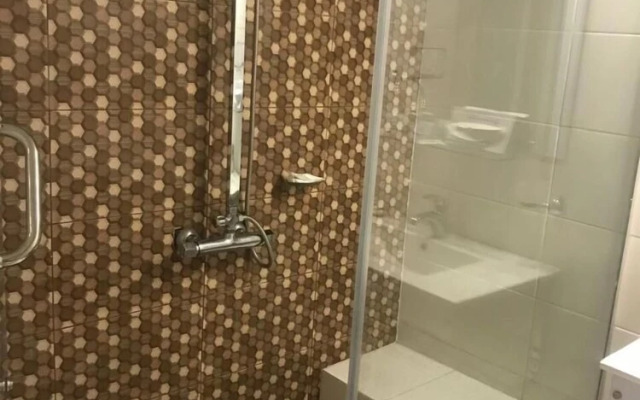 Hotel Shalimar