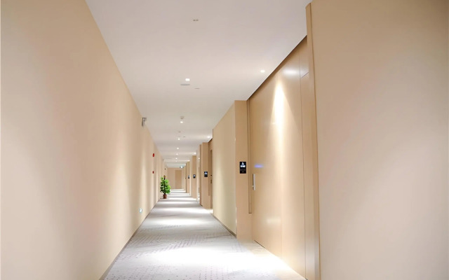 Lavande Hotel (Shenzhen Longgang Henggang Metro Station)