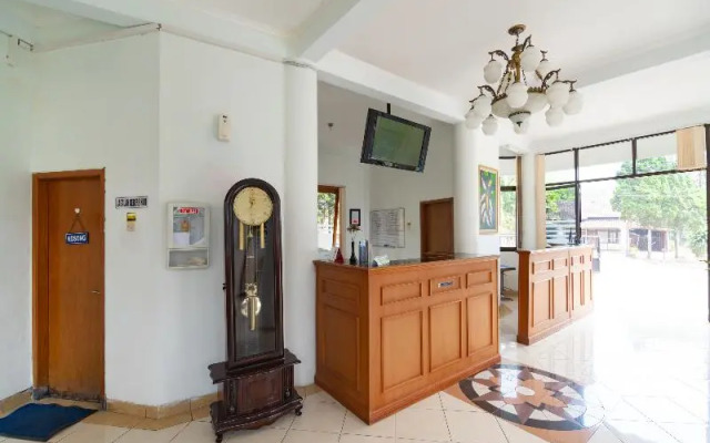 OYO 1339 Sinergi Hotel Tretes