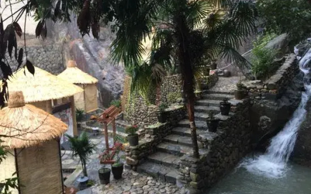 Xinchang Shangshitang Tianmu Mountain Residence