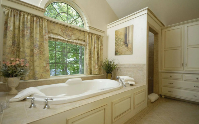 The Roost Bed and Breakfast