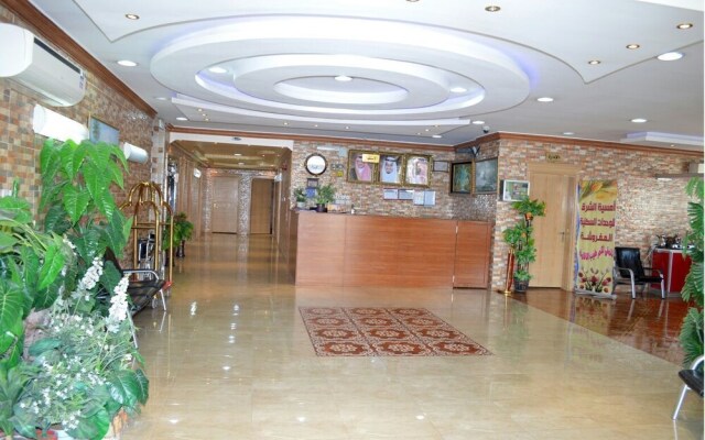 Omseyat Al Sharq Furnished Units 3