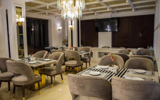 Hotel Royal 9