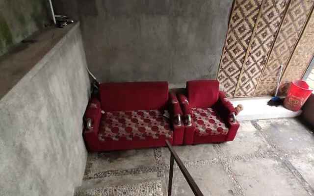 Homestay Kurnia - Hostel