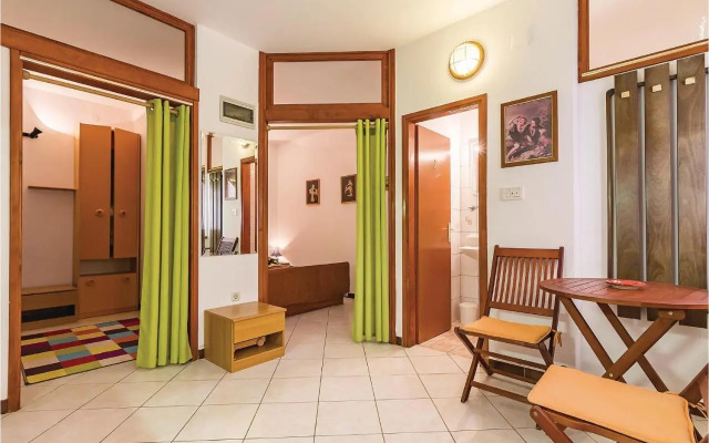 Apartment Peroj III
