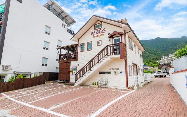 Geojae ireece Pension