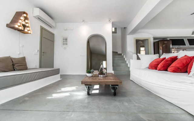 Halcyon Suites and Villas Naxos