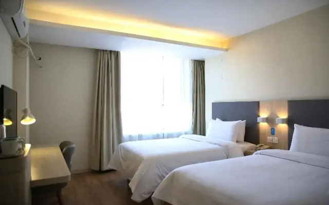Hanting Hotel Faw Changchun West Railway Station