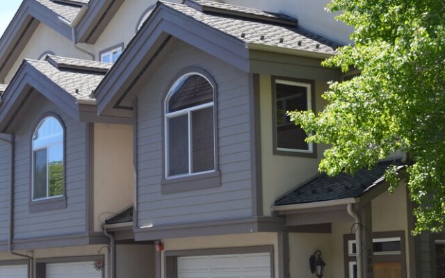 Harriman 4 - 3 Br Home