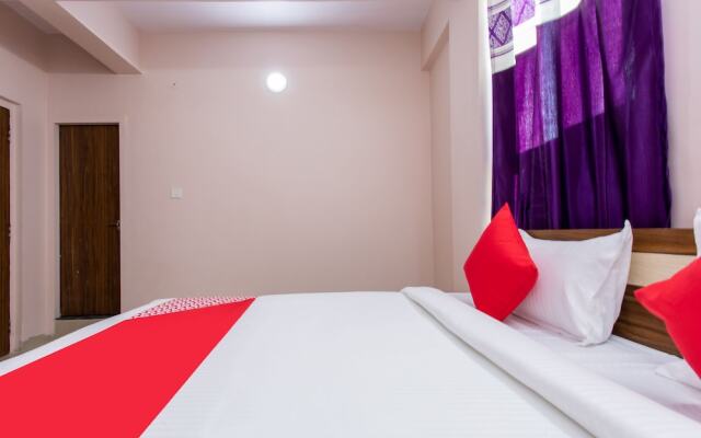 Oyo 24461 Hotel Suvidha