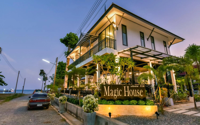 Magic House