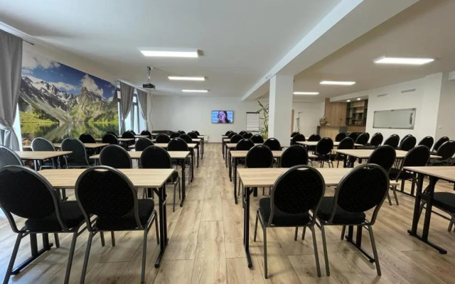 Pension/Apartments Kúria na Táloch