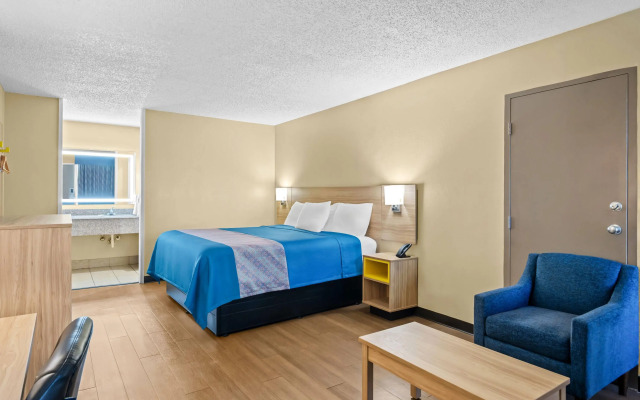 Days Inn by Wyndham Lafayette Near Lafayette Airport