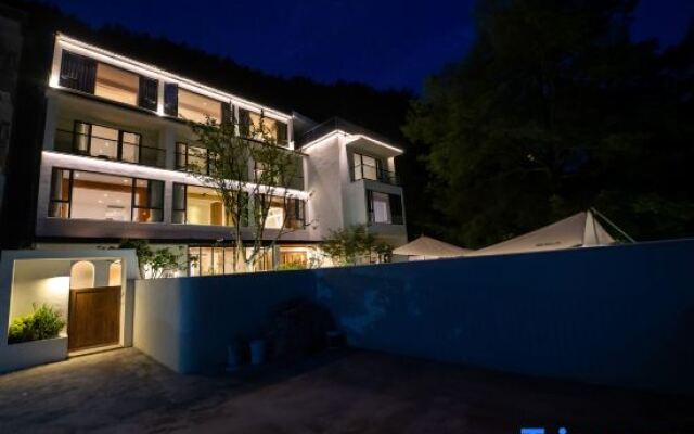 Ruoyun Bapin Hostel