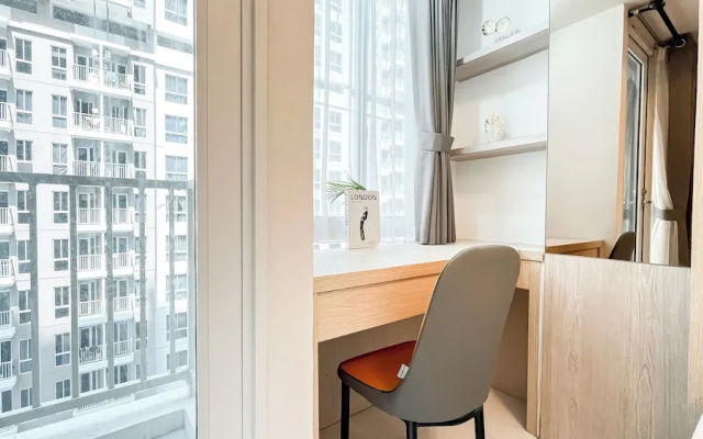 Good And Homey Studio Apartment At Tokyo Riverside Pik 2 – Guest Rooms – Jakarta