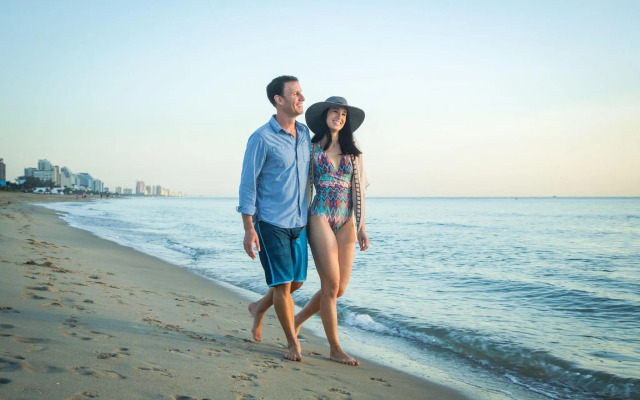 Lago Mar Beach Resort & Club