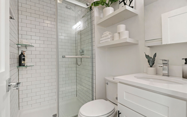 Nice & Comfy Studio Apt in Uptown